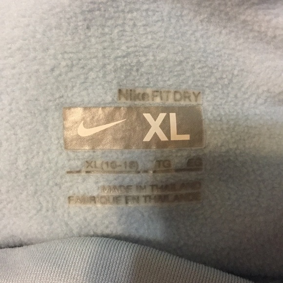 Nike FitDry Warm Long Sleeve - Picture 4 of 4